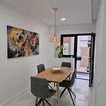 Апартаменты Total Comfort In The Center